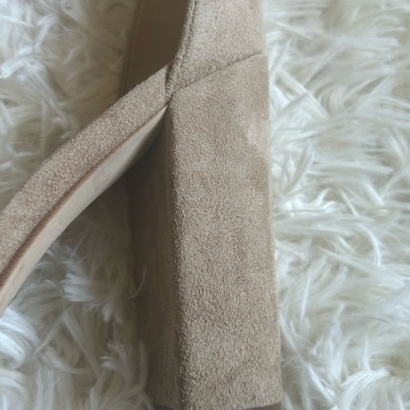 Sam Edelman neutral nude faux suede block heel ankle strap size 8 M - Picture 9 of 9